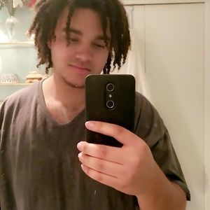 Meet your Posher, Nicholas