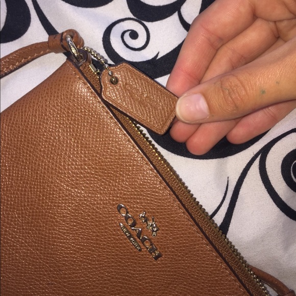 my ex gave me this so i want it gone:-) CoachBrand - Picture 5 of 5