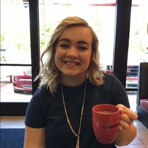 Meet your Posher, Lindsay
