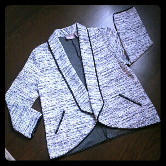 Chico's Jackets & Blazers - CHICO'S ~ Mixed Media (faux leather)