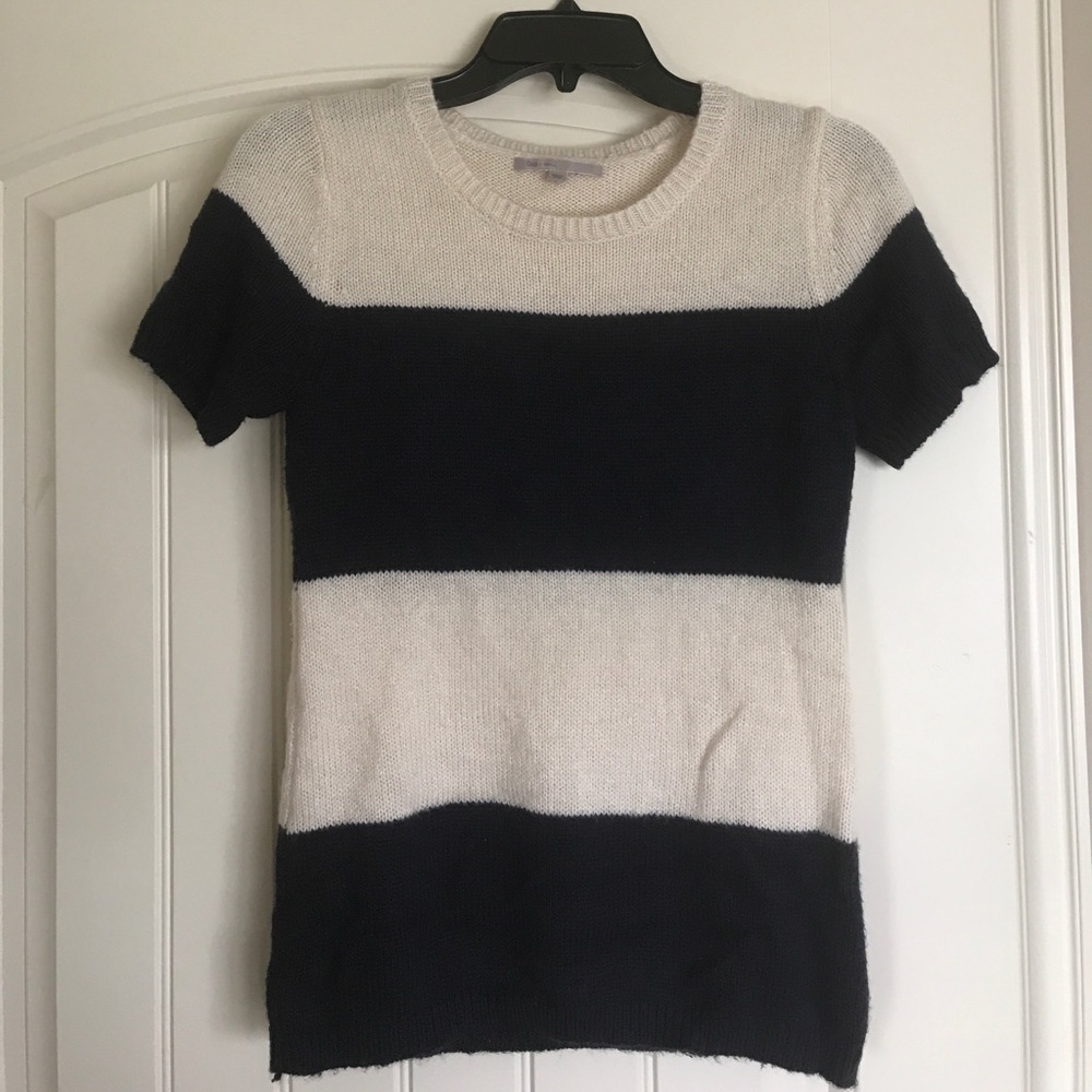 Short sleeve striped sweater