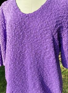 Popcorn knit beautiful purple lightweight sweatee