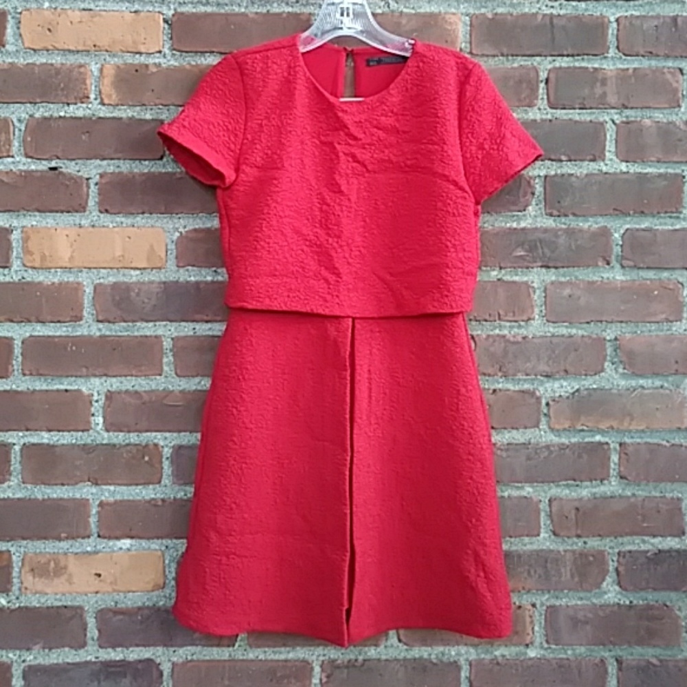 ZARA Trafaluc | red dress