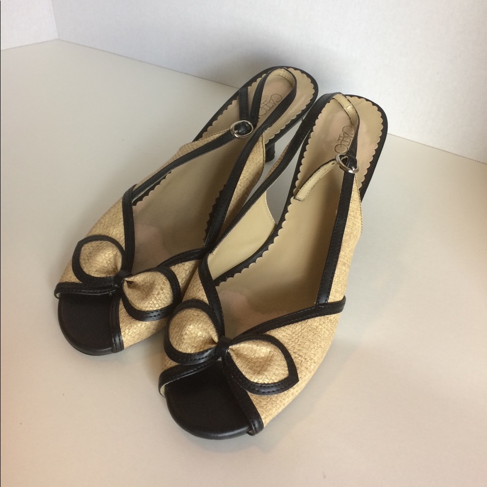 Shoes - Picture 3 of 5
