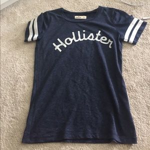 Navy blue tee shirt