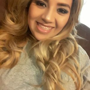 Meet your Posher, Aurora