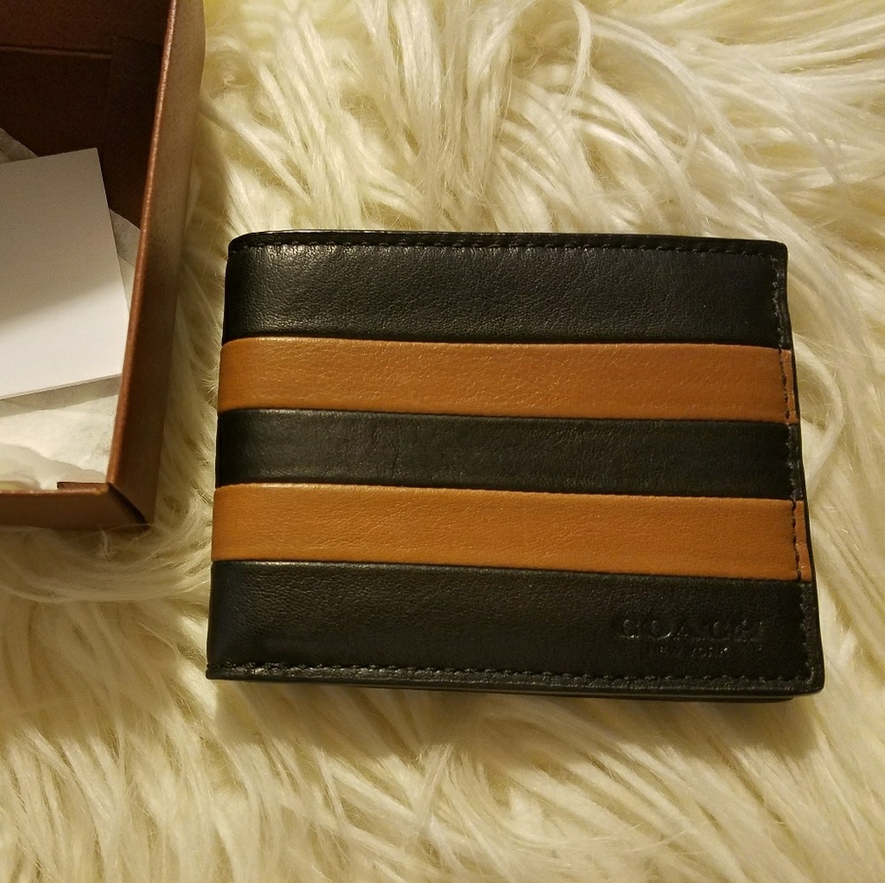 Men's Coach leather wallet never used