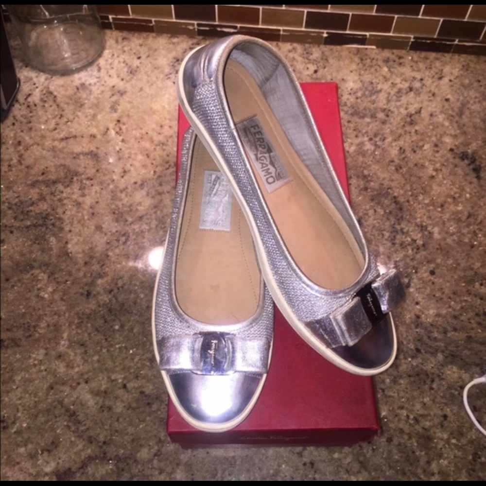 Authentic Salvatore ferragamo flats