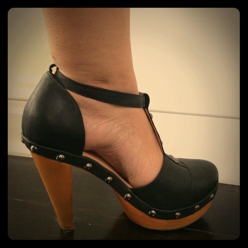Jeffrey Campbell Free People Sonoma Clogs Size 7