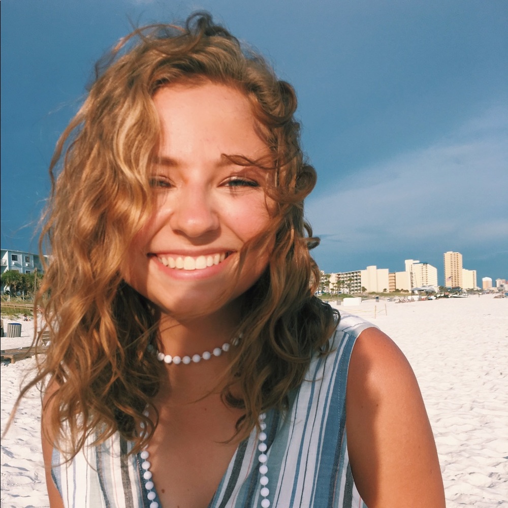 Meet your Posher, Katelyn