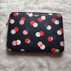 Kate Spade 13" Macbook Pro Sleeve 💙❤️