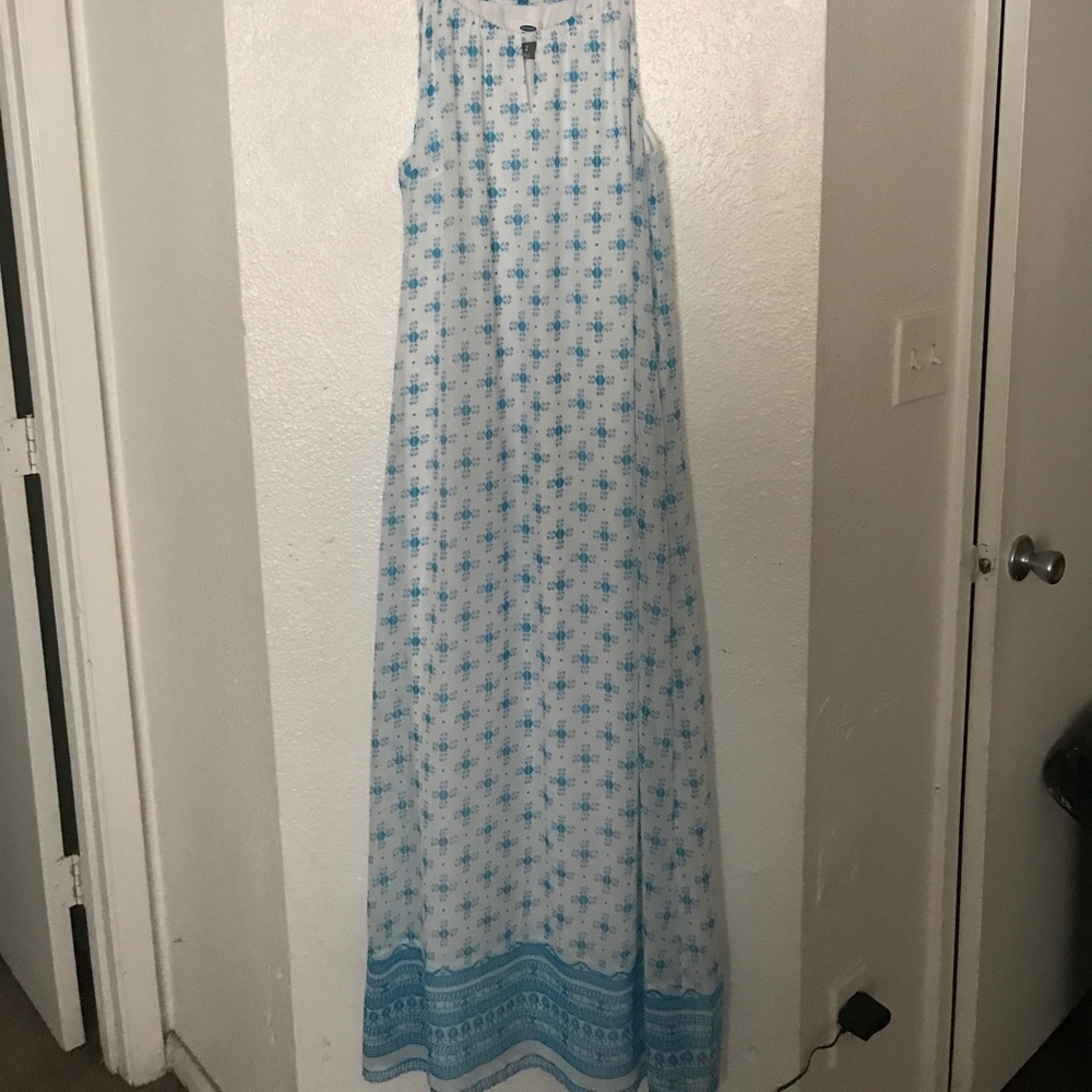 Old Navy - Picture 1 of 2