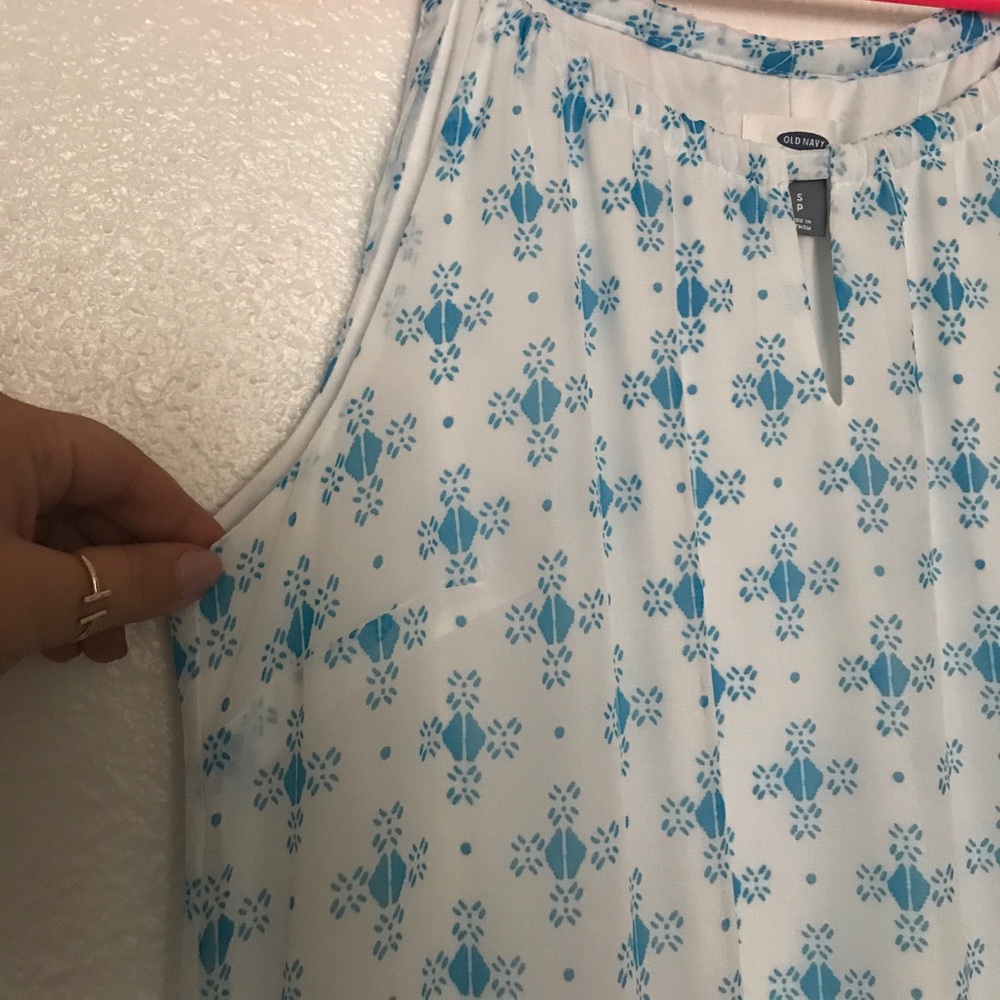 Old Navy - Picture 2 of 2