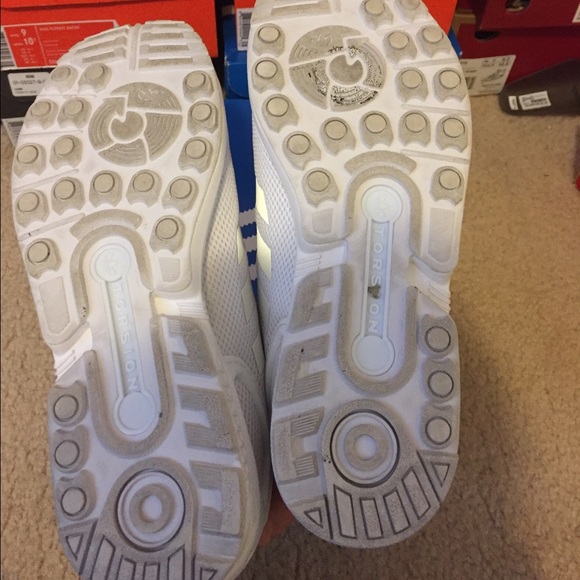 Adidas ZX Flux Size 8.5 - Picture 4 of 4