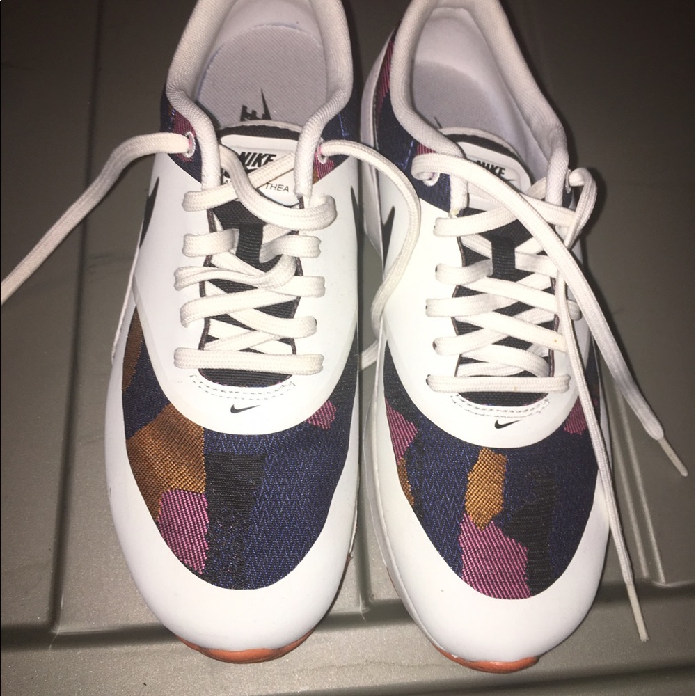 Geometric Print Nike Sneakers