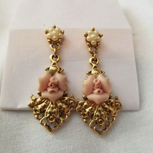 Rose Gold and Pearl earrings