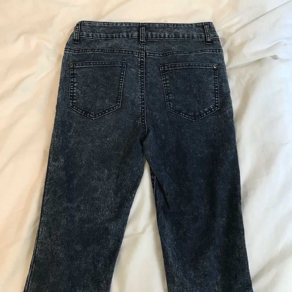 Forever 21 jeans! - Picture 2 of 4