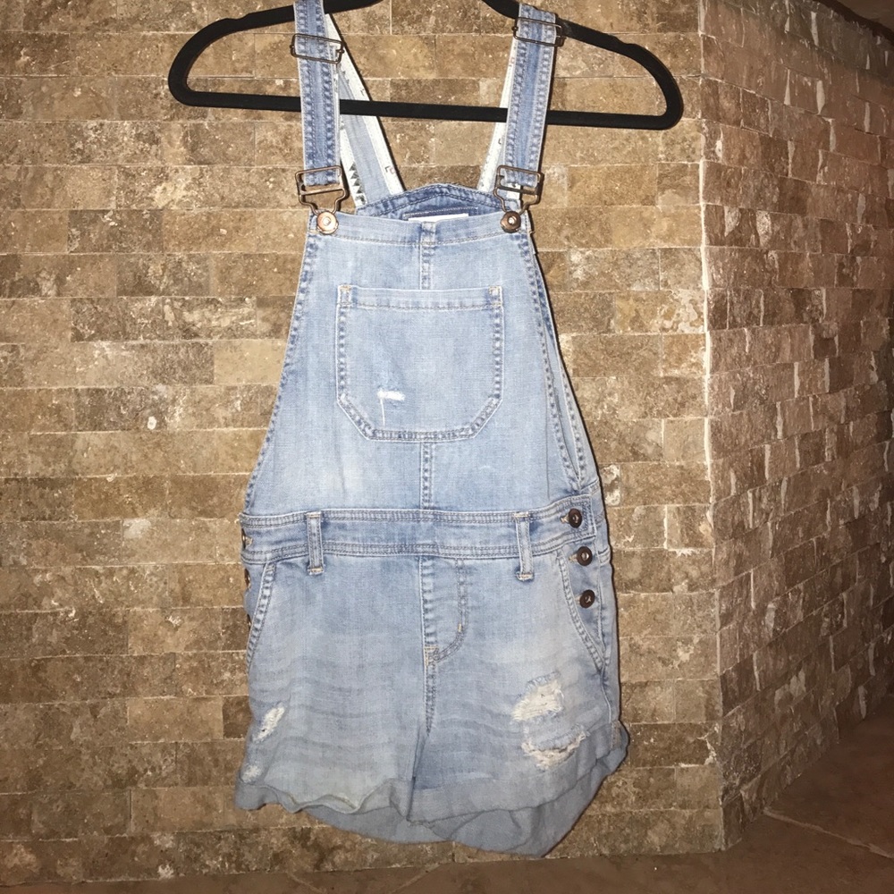 Denim Distressed overalls