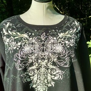 Fun light weight swing sweatshirt