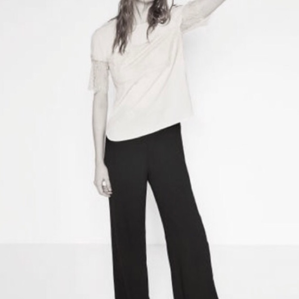 Zara White Lace Trim Short Sleeve Top