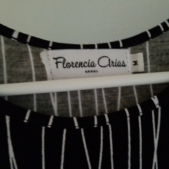 Florencia Arias Dress - Picture 2 of 2