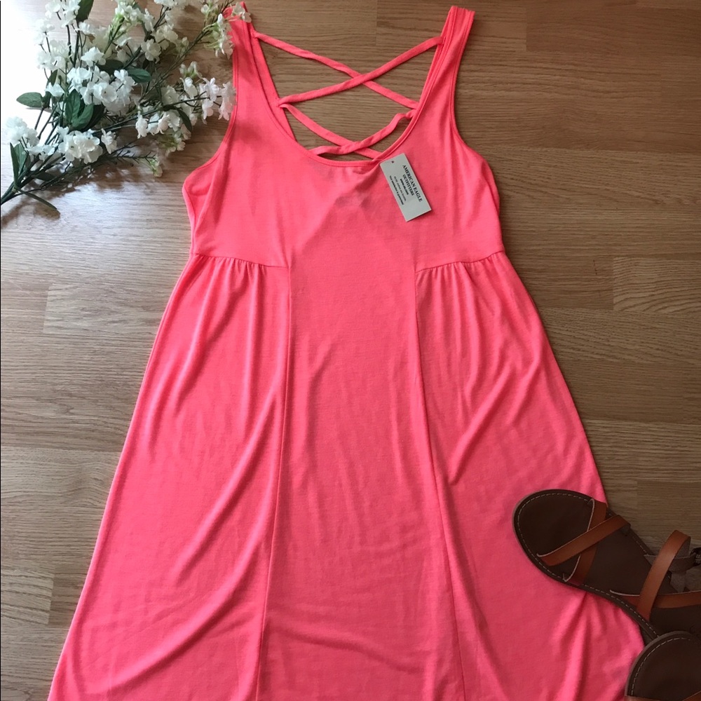 🌸American Eagle neon pink sundress ☀️