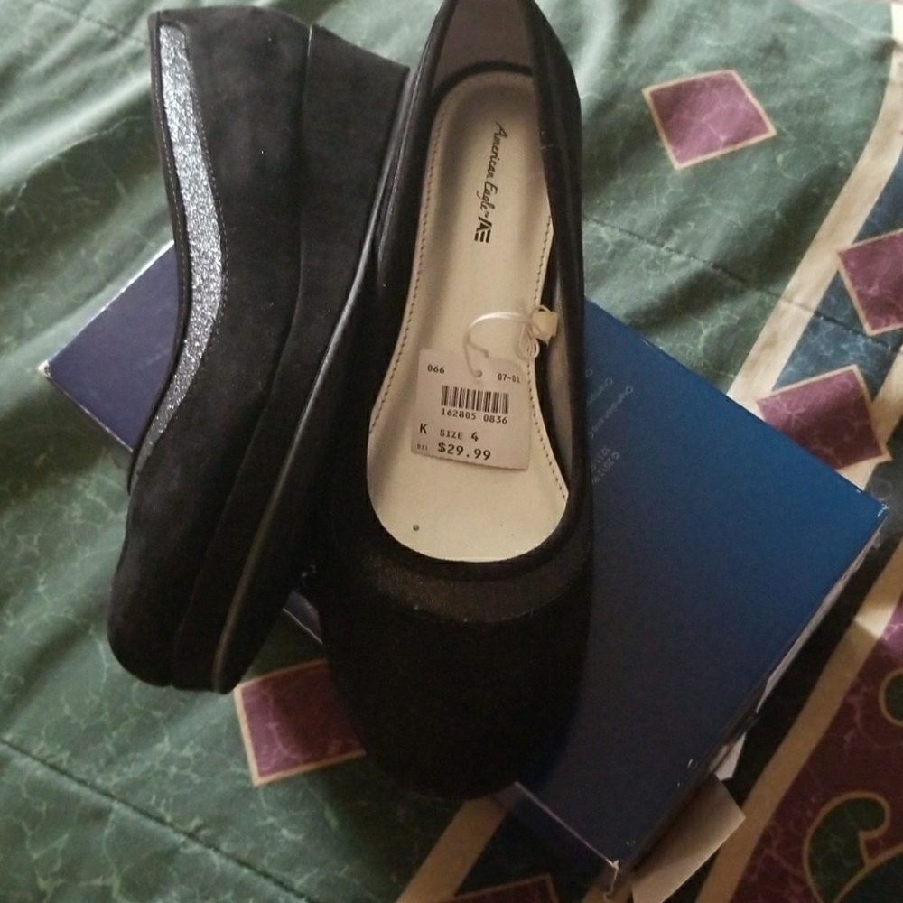 Shoe's
