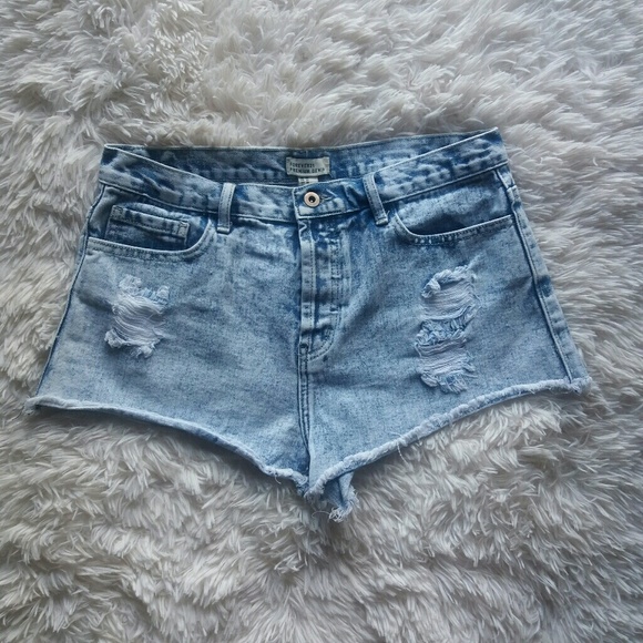 Forever 21 Pants - High Rise Distressed Denim Shorts