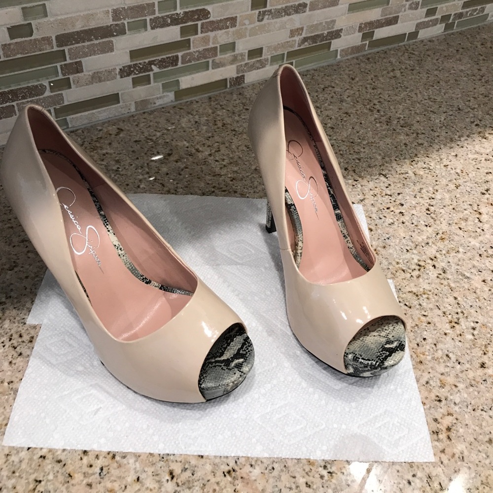Jessica Simpson heels!