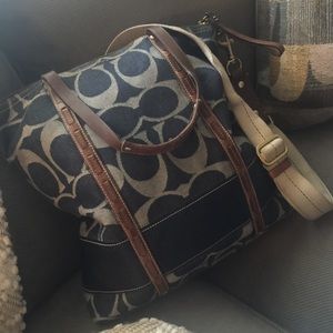 Coach shoulder bag