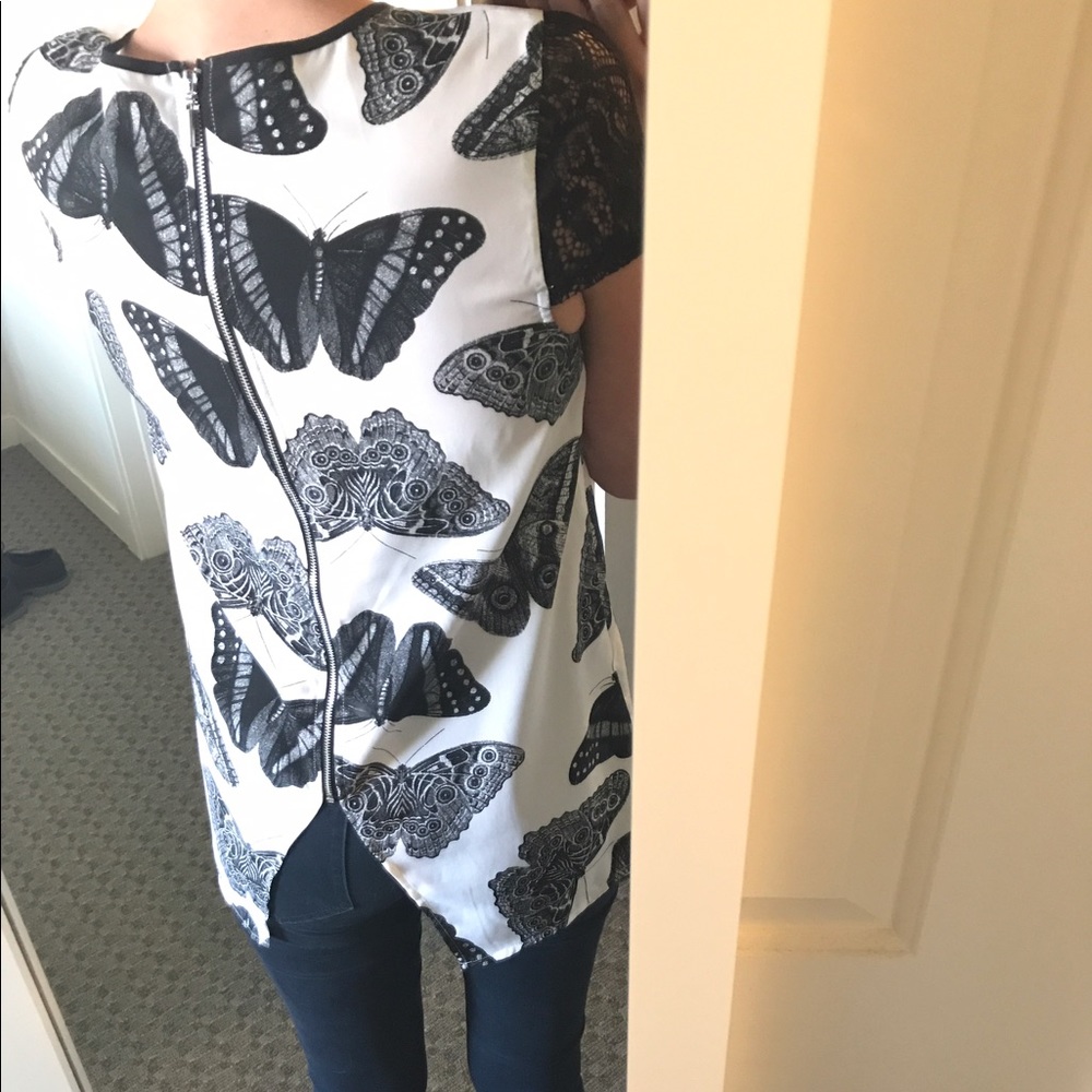 Kensie butterfly top