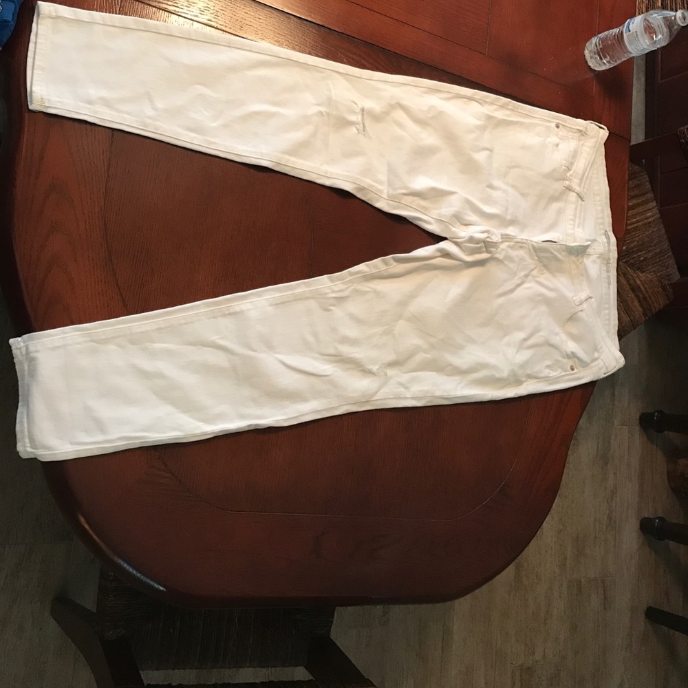 Old navy RockStar Low Rise White Jeans