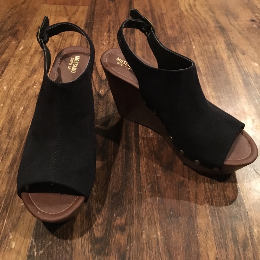 Mossimo black & brown wedges