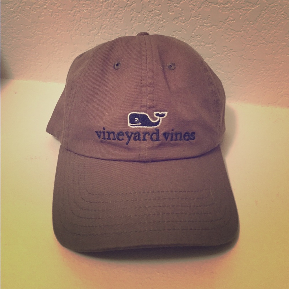 Vineyard Vines- Olive green Cap ***ON HOLD