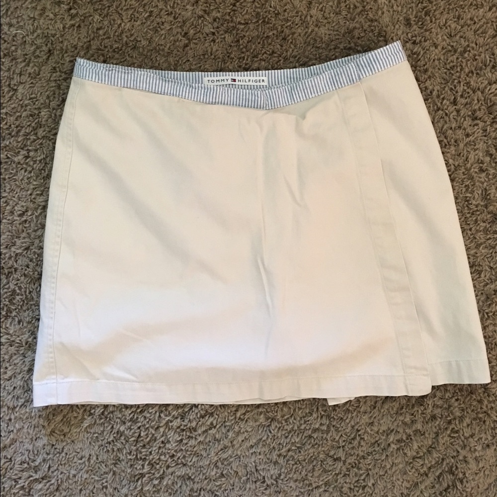 Tommy Hilfiger Kaki Skort size 8