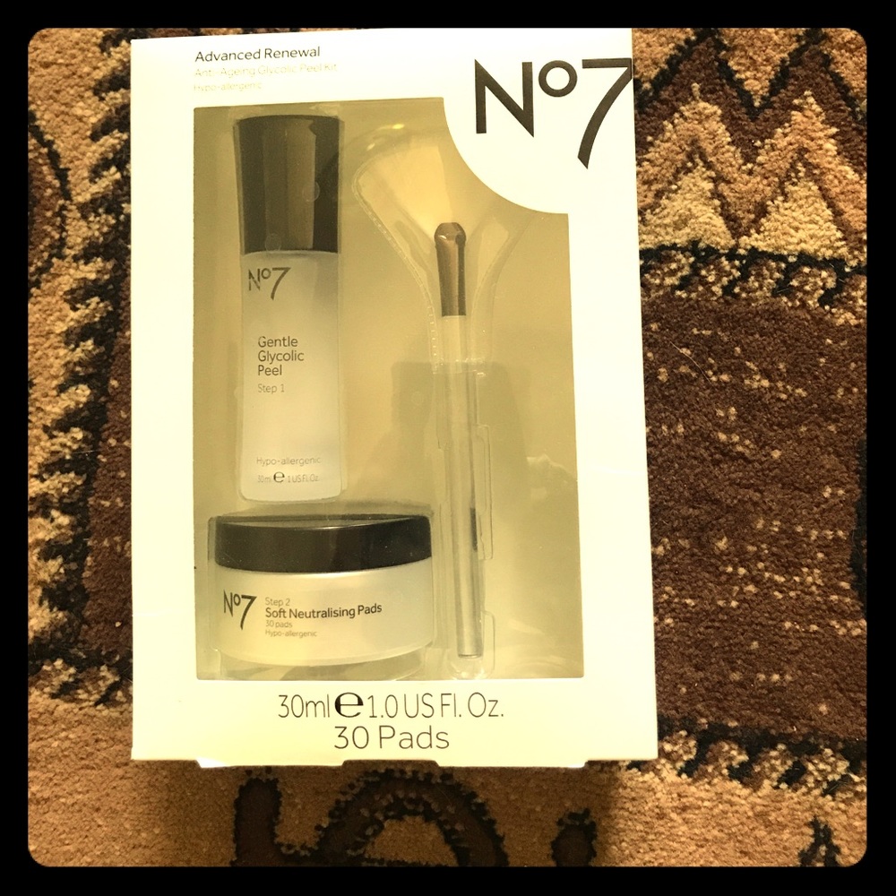 No.7 Advanced Renewal Anti-aging Glycolic Peel Kit