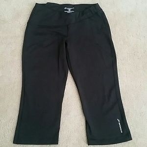 Brooks work out capris