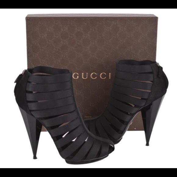 Gucci Shoes - 🔴Sold🔴Gucci ElasticRunwayCage Gladiator