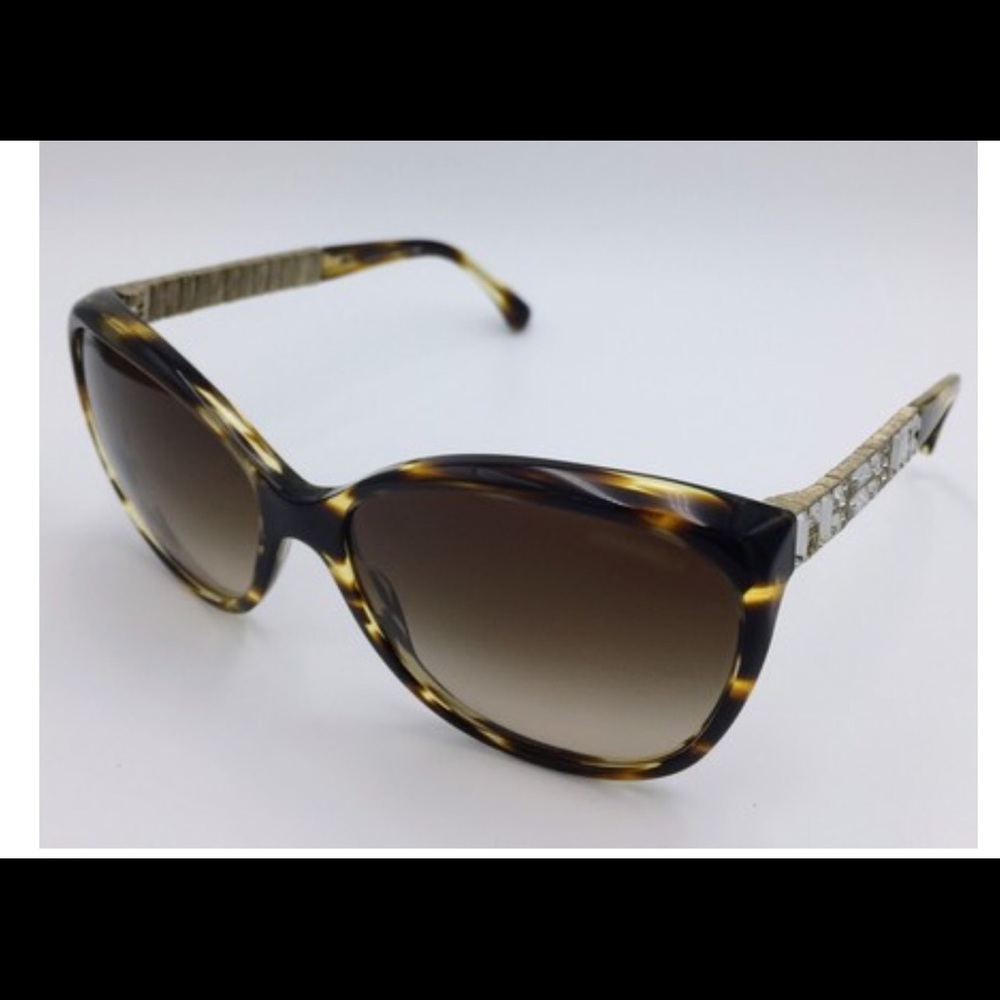 Chanel 5309 B CC Logo Crystal Cateye Sunglasses