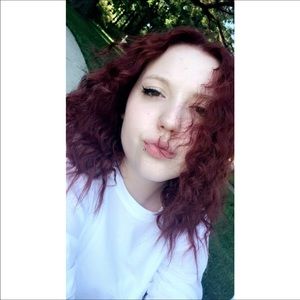 Meet your Posher, Brenna