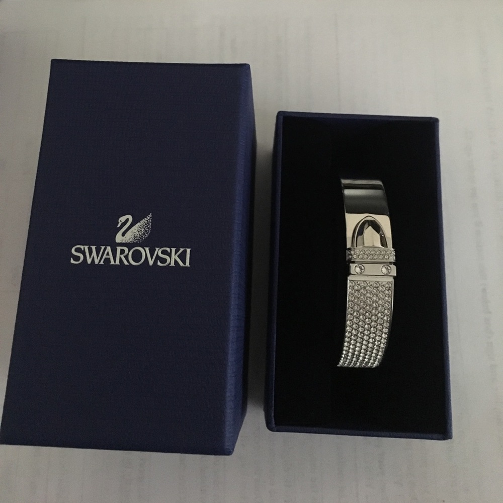 Swarovski crystal bangle