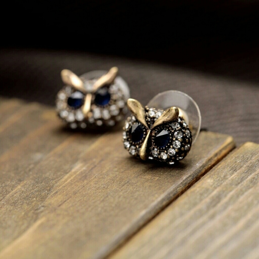 Owl Crystal earrings