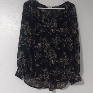 ‼️ PRICE DROP ‼️Floral Buttoned Sheer Blouse