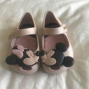 Mini Melissa baby shoes