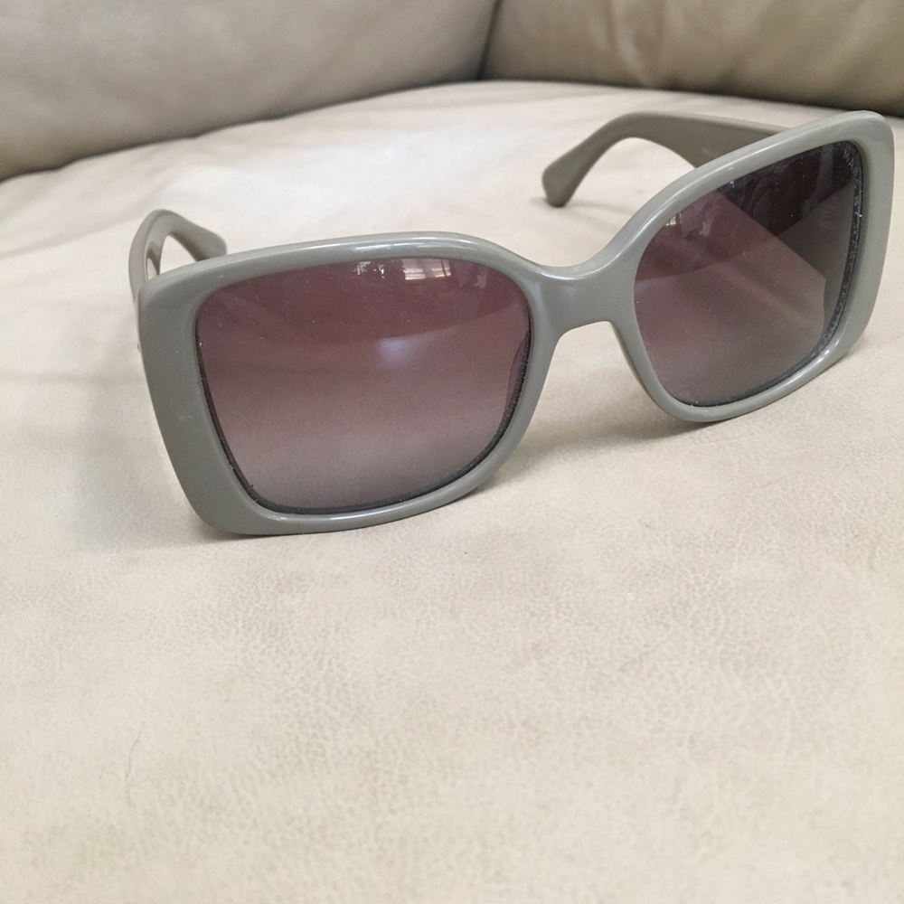 Marc by Marc Jacobs Beige sunglasses