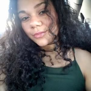 Meet your Posher, Bianca
