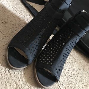 Never worn peep toe booties!!