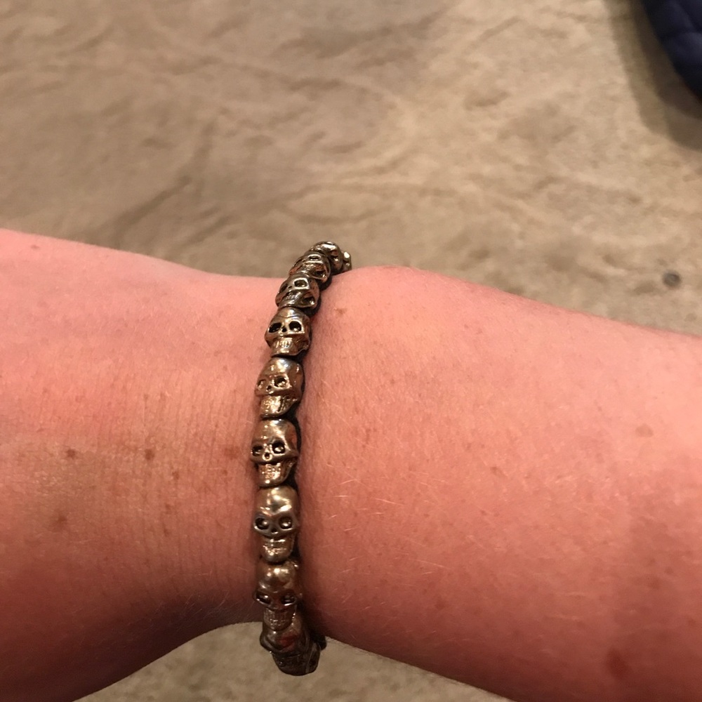 Skull bracelet