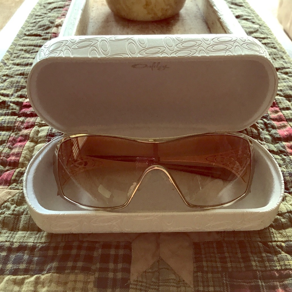 Oakley sunglasses