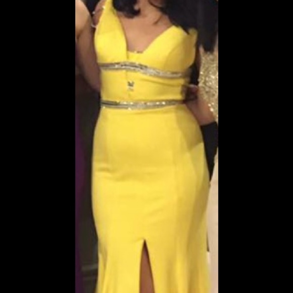 SHERRI HILL PROM DRESS